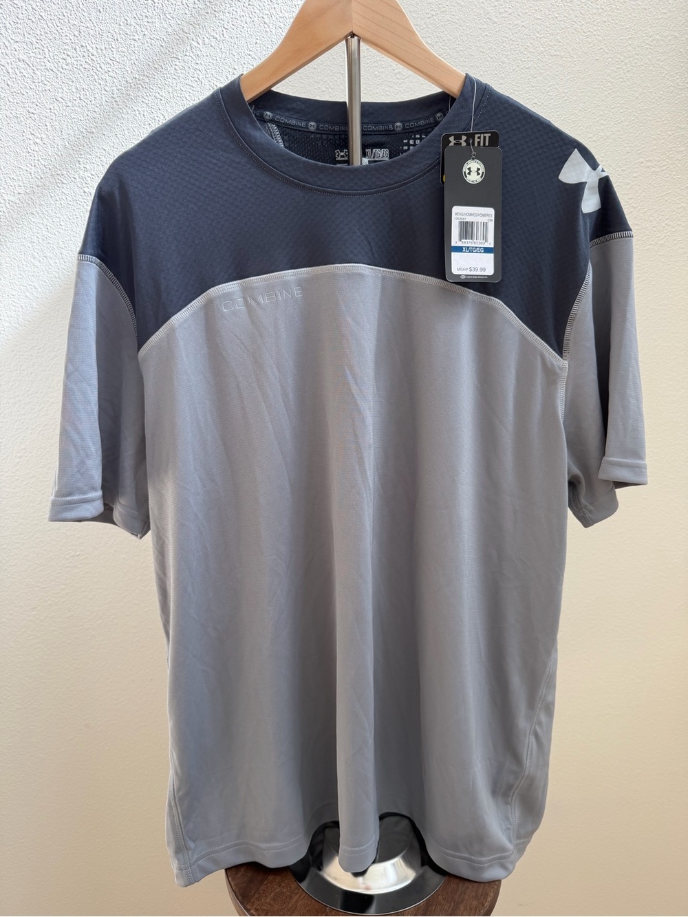 Under Armour Men’s Two-Tone Gray Performance T-Shirt